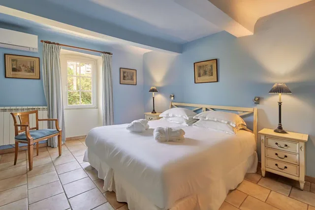 شقة بسرير كينج وثلاثة أسرّة بغرفتي نوم، La Bastide du Calalou Hotel Spa, BW Premier Collection 7/10