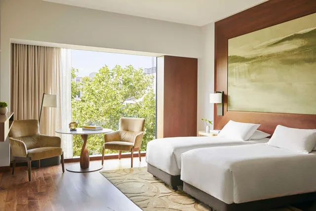 جناح ركني بسرير كينج بغرفتي نوم، PARK HYATT ZURICH 3/9