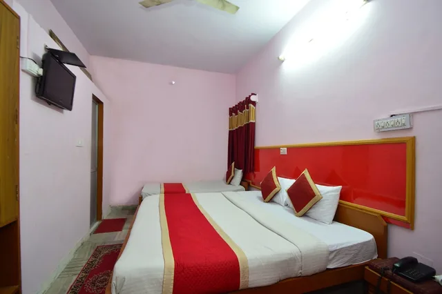 غرفة عائلية ثلاثية بسرير مزدوج، Hotel Jai Maa Palace 1/4