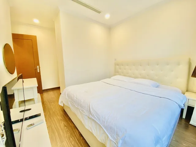 شقة فاخرة بسرير كينج بشرفة بغرفة نوم واحدة، Christine S Saigon Apartment 5/7