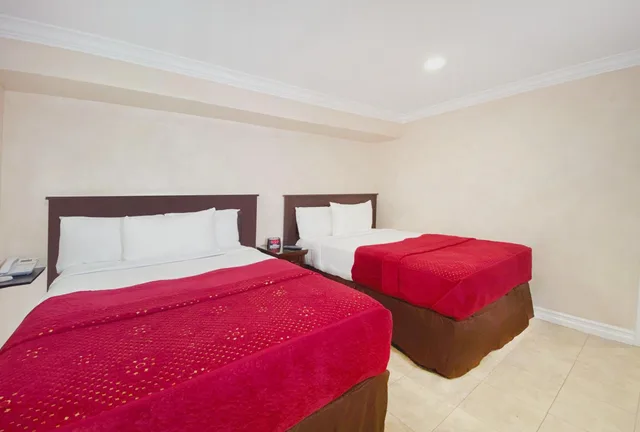 Room, 2 Double Beds, Nite Inn 3/10
