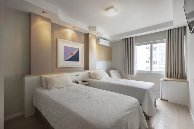 غرفة تنفيذية بسريرين منفصلين مع سرير سحّاب إضافي، Miramar Hotel 3/7