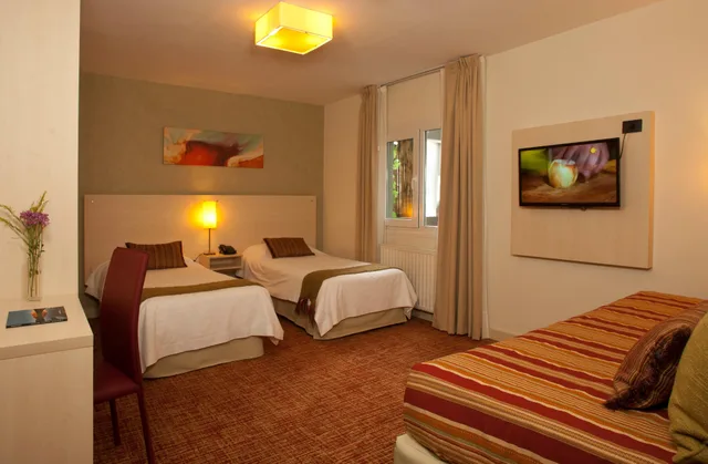 غرفة قياسية ثلاثية، Hotel De Los Andes 1/2