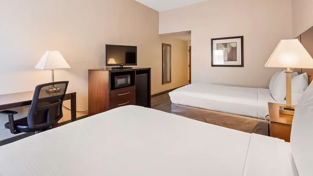 غرفة بسريرين مزدوجين، Best Western Tampa 3/4