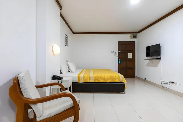 جناح، Collection O Howard Square Boutique Hotel 2/7