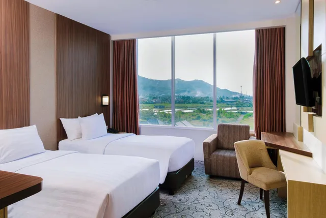 غرفة بريميير ديلوكس بسرير كينج، Aston Gorontalo Hotel & Convention Center 1/6