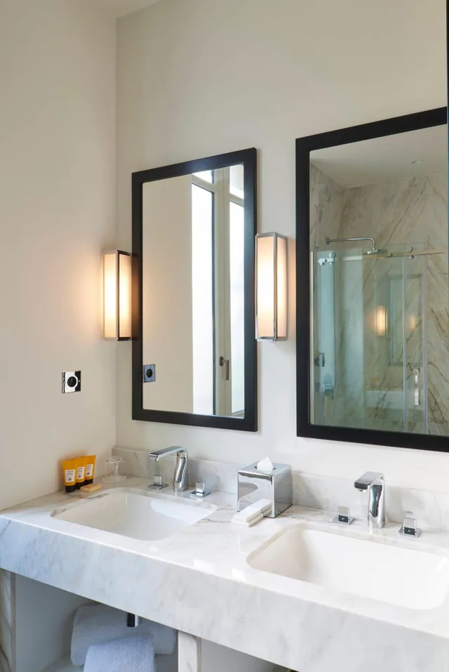 Deluxe, Hotel Les Roches Blanches 6/9