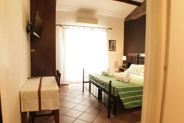 Room, Double or Twin Bed, Sixtythree Guesthouse 3/3