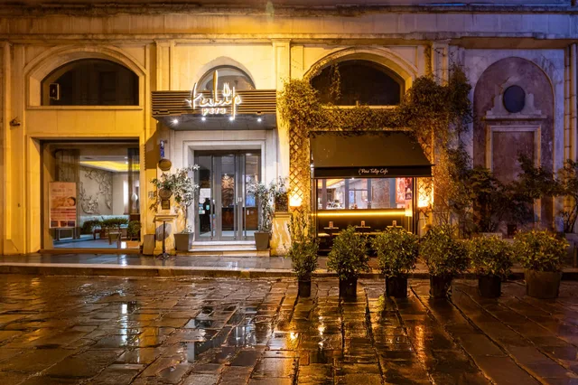 غرفة بإطلالة على المدينة، Pera Tulip Hotel 2/2