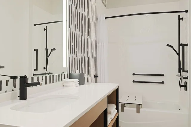 جناح استوديو بسرير كينج لذوي الإعاقة، Atwell Suites Kansas City Airport by IHG 3/3