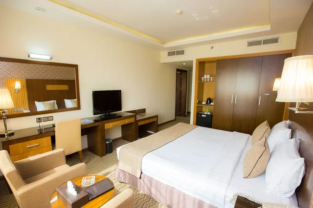 غرفة ديلوكس بسرير كينج، Fortune Plaza Hotel 4/10