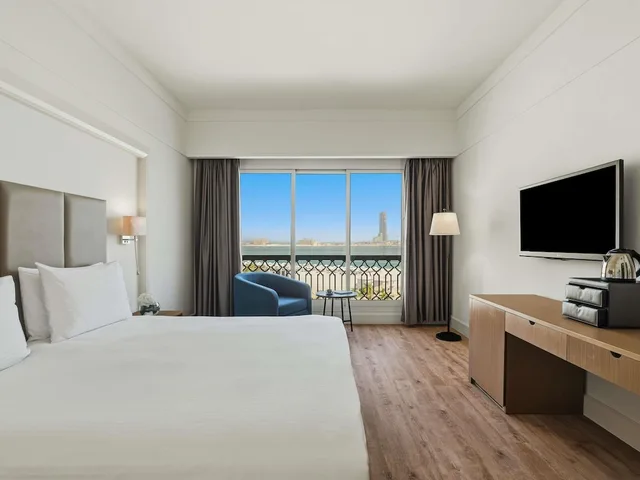 غرفة ديلوكس بسرير كينج بإطلالة على البحر، Rixos Bab Al Bahr 1/8