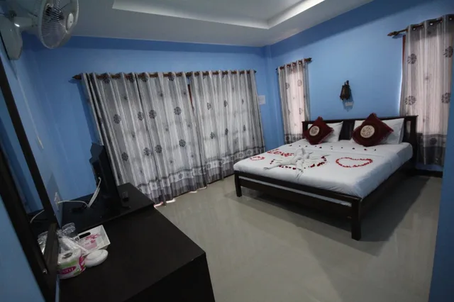 غرفة عائلية بسرير مزدوج وسرير بطابقين، Lanta Family Resort 3/10