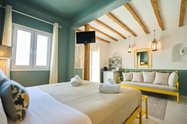 غرفة سوبيريور بإطلالة على البحر، Bellissimo Resort 1/8