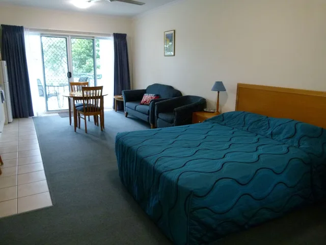 1 Bedroom, Apartment, Queen Bed, Madison Ocean Breeze 2/7