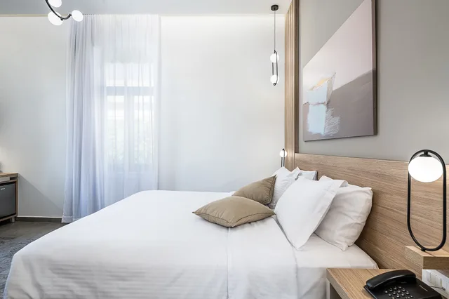 غرفة سوبيريور بسرير كينج بإطلالة على الحديقة، Epavli Boutique Hotel 1/2