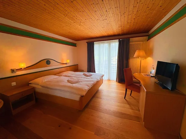 غرفة اقتصادية بسرير مزدوج، Madrisa Lodge 1/3
