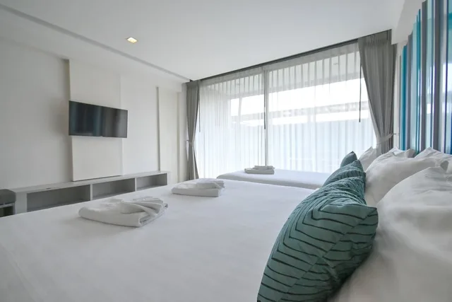 غرفة ديلوكس ثلاثية بسرير مزدوج وسرير فردي بشرفة بغرفة نوم واحدة، Att Boutique Hotel 3/10