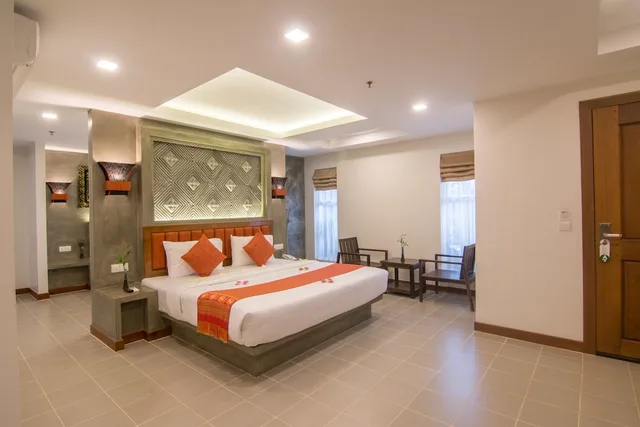 Connecting, Family Suite, 2 King Beds, Single Bed, Chhaylong Angkor Boutique Hotel 2/6