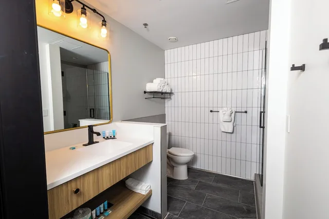 Elite, Studio, 2 Queen Beds, Partial Lake View, Sofa، Eagle Ridge Resort 2/3