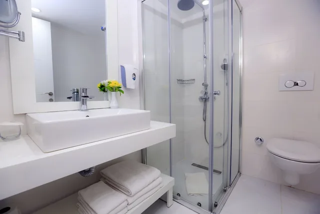 2 Bedrooms, Family, Double and Twin Beds, Labranda Tmt Bodrum Resort Hotel 7/8