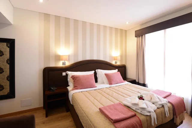 Deluxe, Suite, Hotel Dom Nuno 3/9