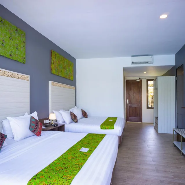 Suite, King Bed, Pool View, Grand Harvest Resort and Villas 8/10