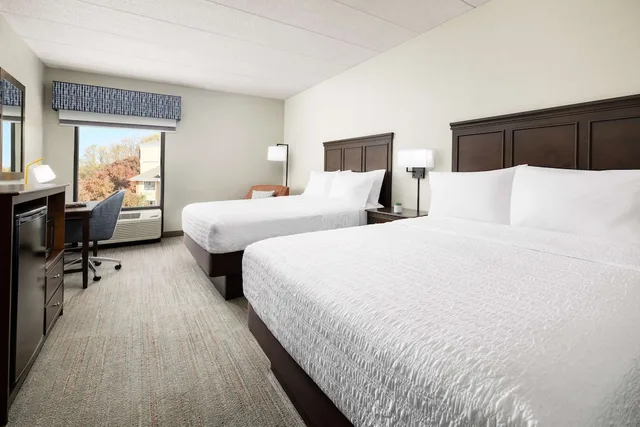 غرفة قياسية بسريرين كوين، HAMPTON INN COLUMBIA 2/10