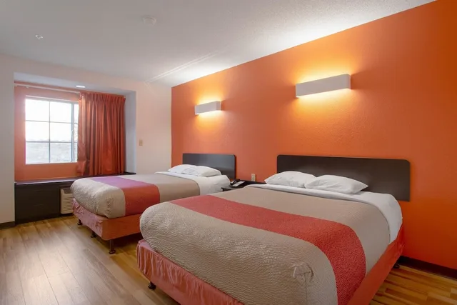 غرفة قياسية بسريرين كوين، Motel6 El Paso, TX - Southeast 3/8