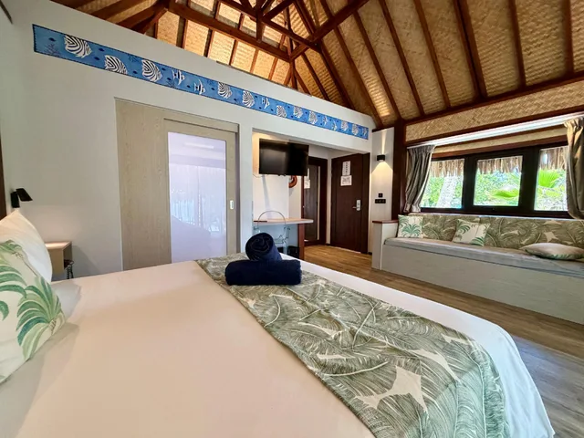 Beach, Bungalow، Hotel Maitai Polynesia 2/2