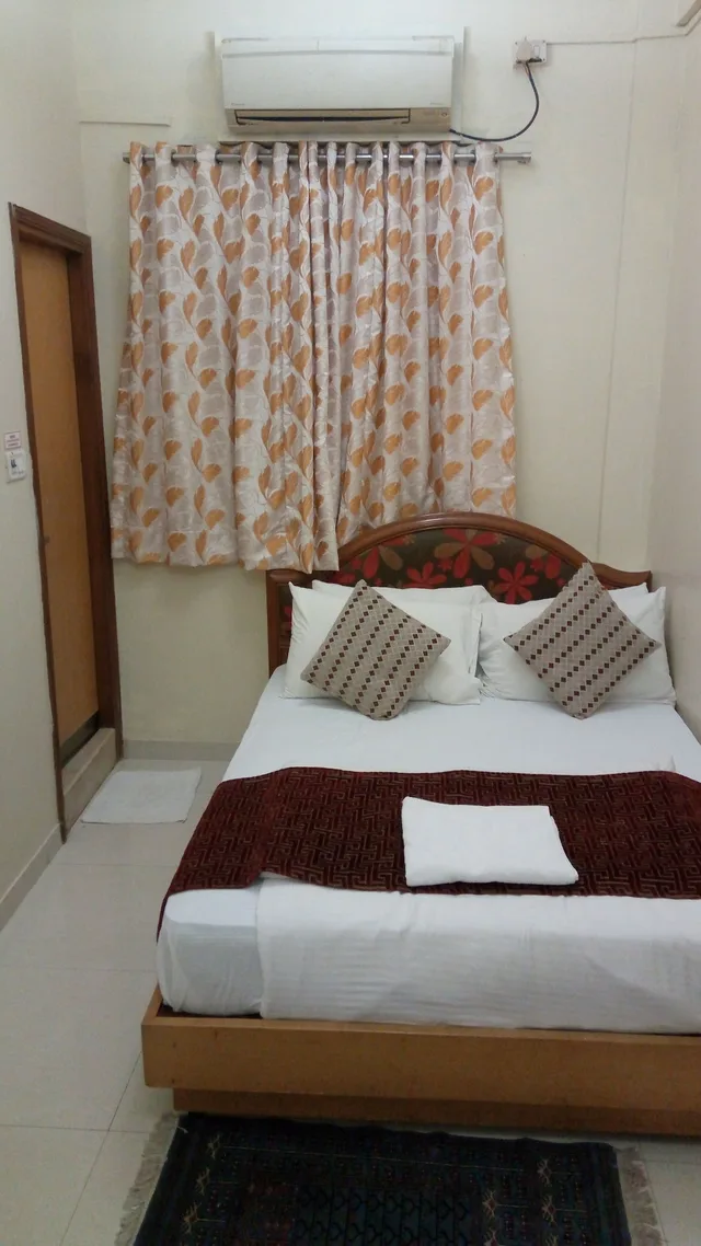 غرفة قياسية بسرير مزدوج، Bentley Hotel Churchgate 1/3