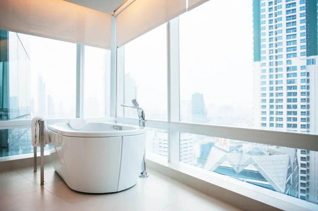 غرفة ديلوكس تنفيذية بسرير مزدوج، Eastin Grand Hotel Sathorn 3/3