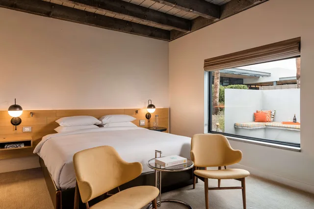 جناح بسرير كينج مع أريكة، Andaz Scottsdale Resort And Bungalows 5/10