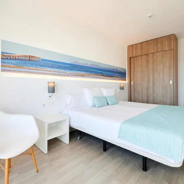 غرفة بسرير مزدوج، AluaSun Continental Park Hotel & Apartments 2/6