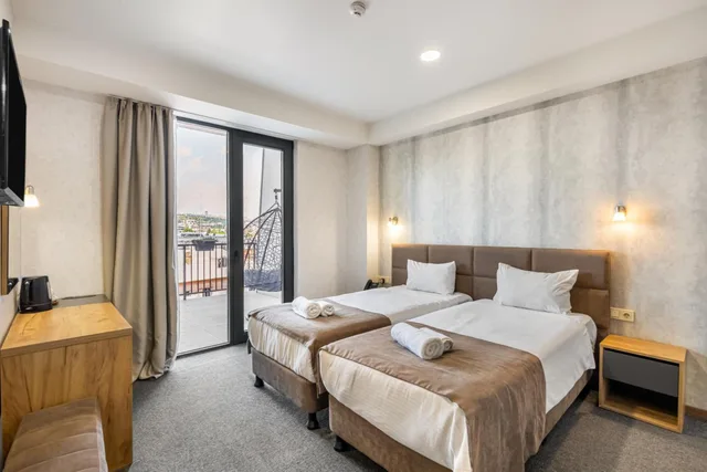 غرفة بسرير مزدوج بشرفة، Brooch Boutique Hotel 1/2
