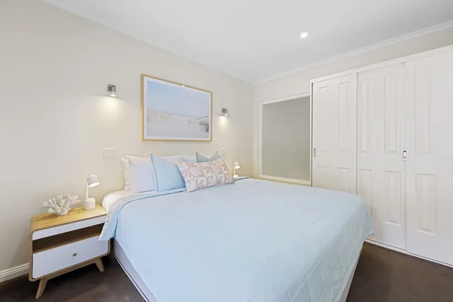 1 Bedroom, Family, Villa, King Bed, Bay View, Sofa، Sea Foam Villas 2/6
