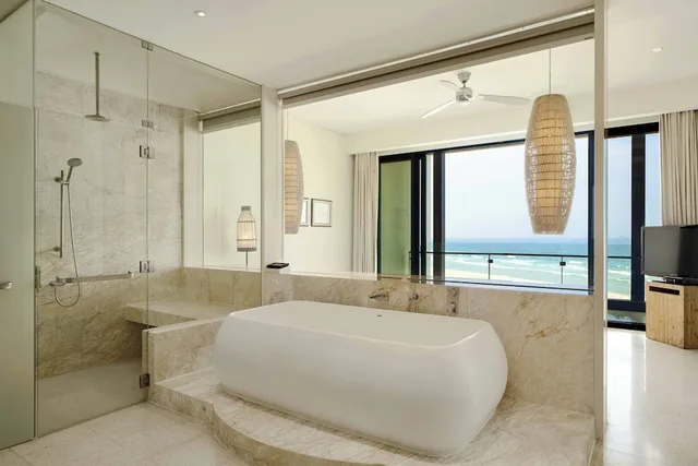 Regency, Executive, Suite, King Bed, Sofa, Hyatt Regency Danang Resort And Spa 2/2