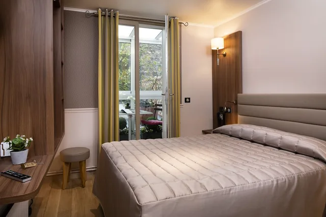 غرفة سوبيريور مزدوجة، Hotel de la Tour Eiffel 1/2