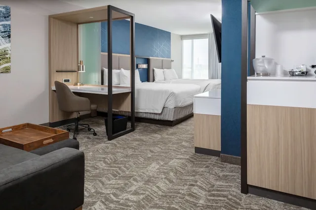 جناح بسريرين كوين، SpringHill Suites Kansas City Airport 4/4