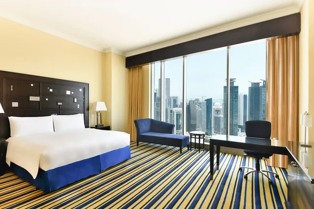 غرفة تنفيذية بسرير كينج، Marriott Marquis City Center Doha 2/8