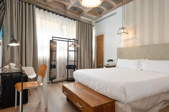 غرفة بسرير مزدوج، Brondo Architect Hotel 2/10