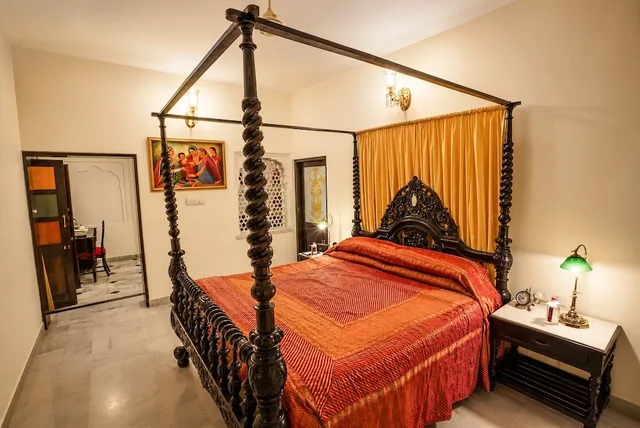 جناح ملكي بسرير كينج، SHAHPURA HOUSE 3/6