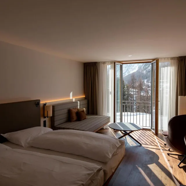 Comfort, Single Bed, South View، Hotel Saratz 2/10