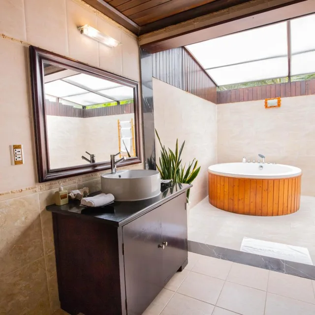 Bungalow, Sea View, Hot Tub, Diamond Bay Resort & Spa 10/10