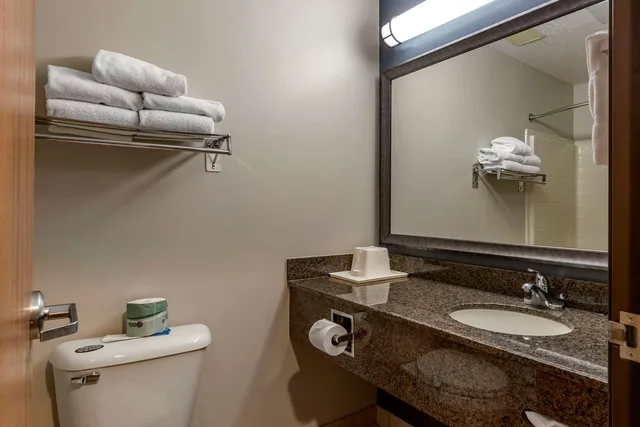 غرفة بسرير كينج، Best Western Newberg Inn 4/4