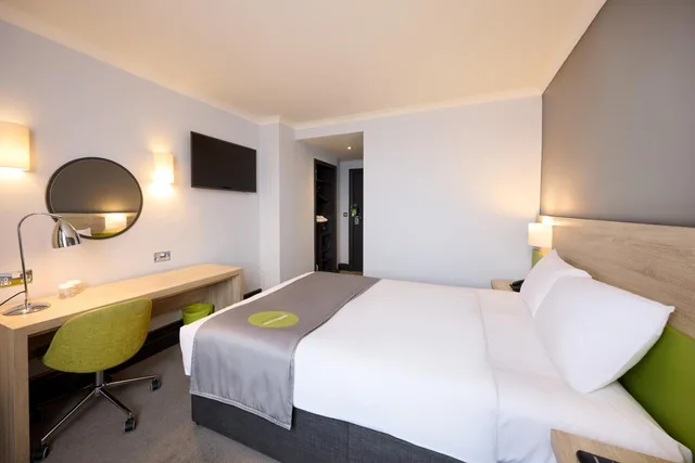 غرفة بسرير مزدوج، Thistle Express London Luton 5/10