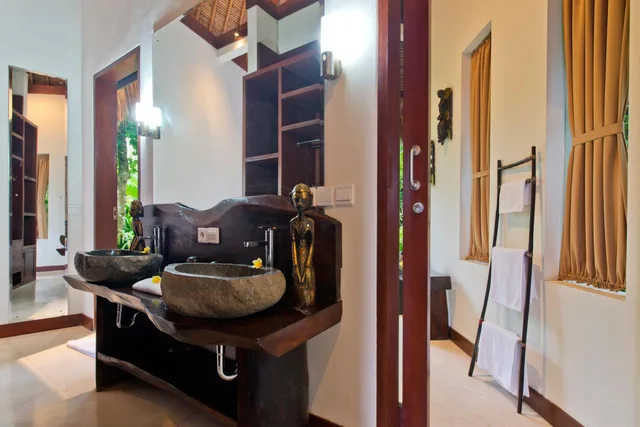 2 Bedrooms Pool Villa، Adiwana Dara Ayu Villa 4/4