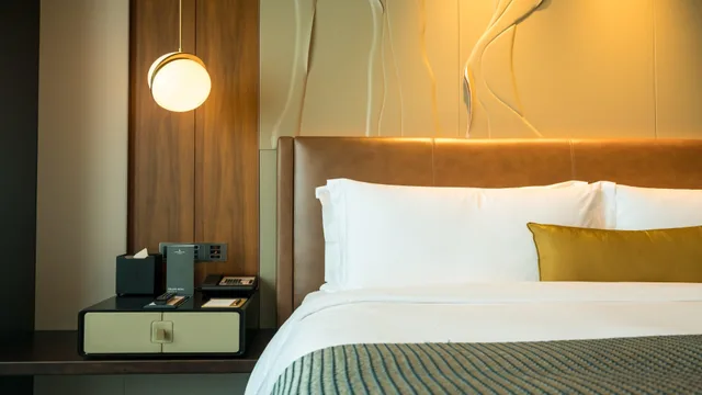 غرفة ديلوكس بسرير مزدوج، Intercontinental Hotels Zhuhai 2/2
