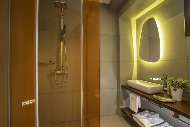 Presidential, Garden, Villa, Private Pool، Avaton Luxury Beach Resort - Relais and Chateaux 3/3