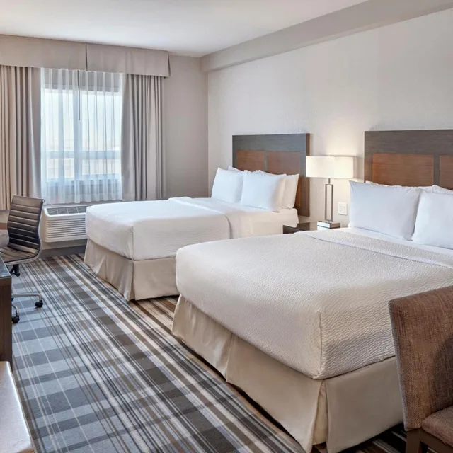 استوديو بسريرين كوين بمطبخ صغير، Fairfield Inn & Suites by Marriott Airdrie 1/4